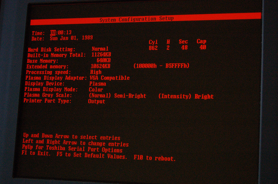 ASCII���(C) Oliver Molini