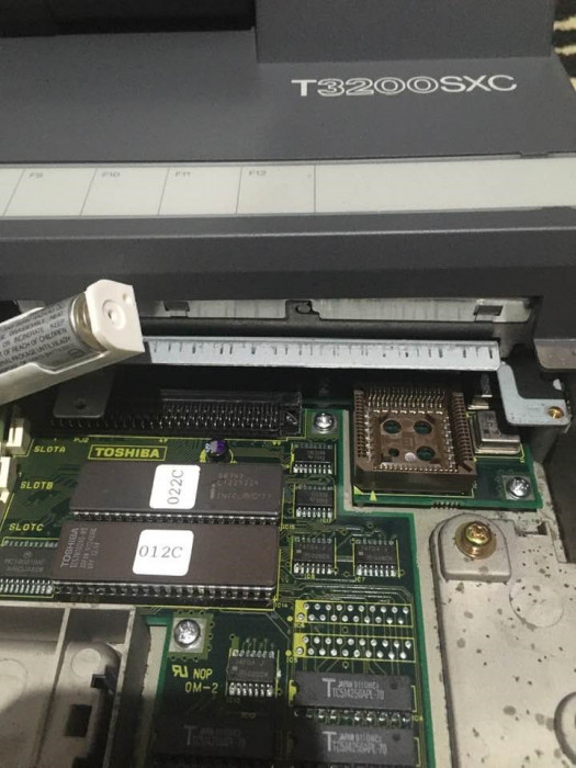 t3200sxc-mobo-bios-detail.jpg
